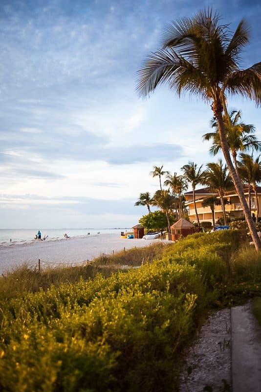 Laplaya Hotel: Family-friendly Resort In Naples, Florida