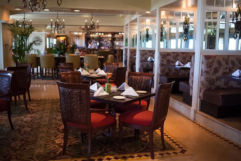 Laplaya Hotel: Family-friendly Resort In Naples, Florida