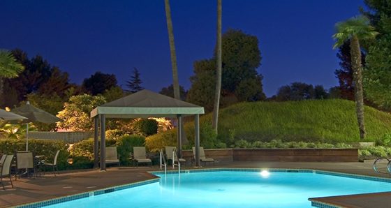 10 Romantic Valentine’s Weekend Getaway On The West Coast & More