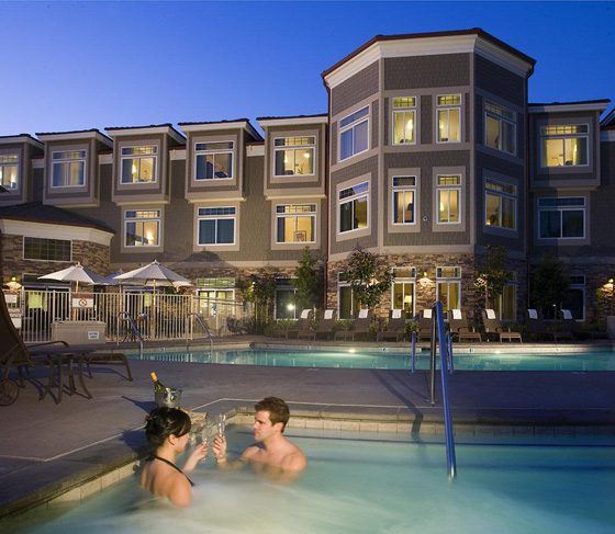 10 Romantic Valentine’s Weekend Getaway On The West Coast & More