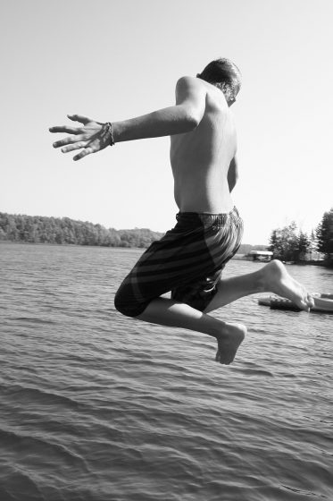 8 Swim Safety Tips For Holiday Travels