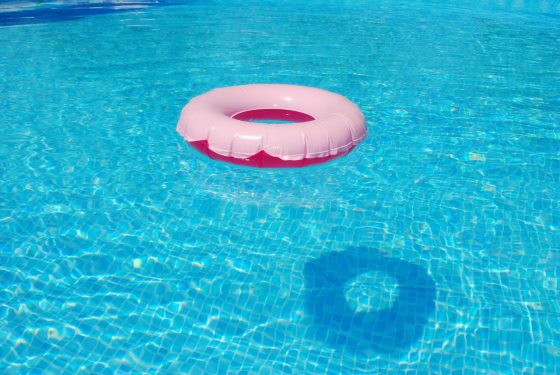 8 Swim Safety Tips For Holiday Travels