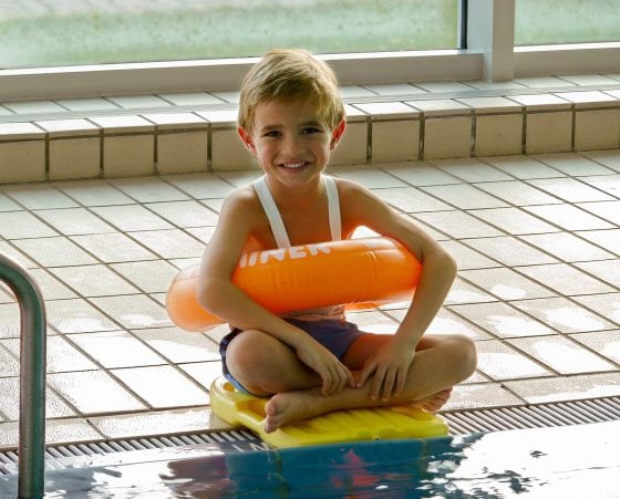 8 Swim Safety Tips For Holiday Travels