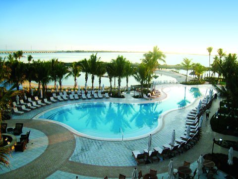 Valentine’s Day Travel Deals