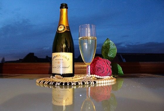 Valentine’s Day Travel Deals