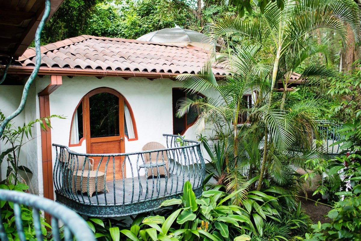 Top 3 Places To Stay While Traveling Through Costa Rica