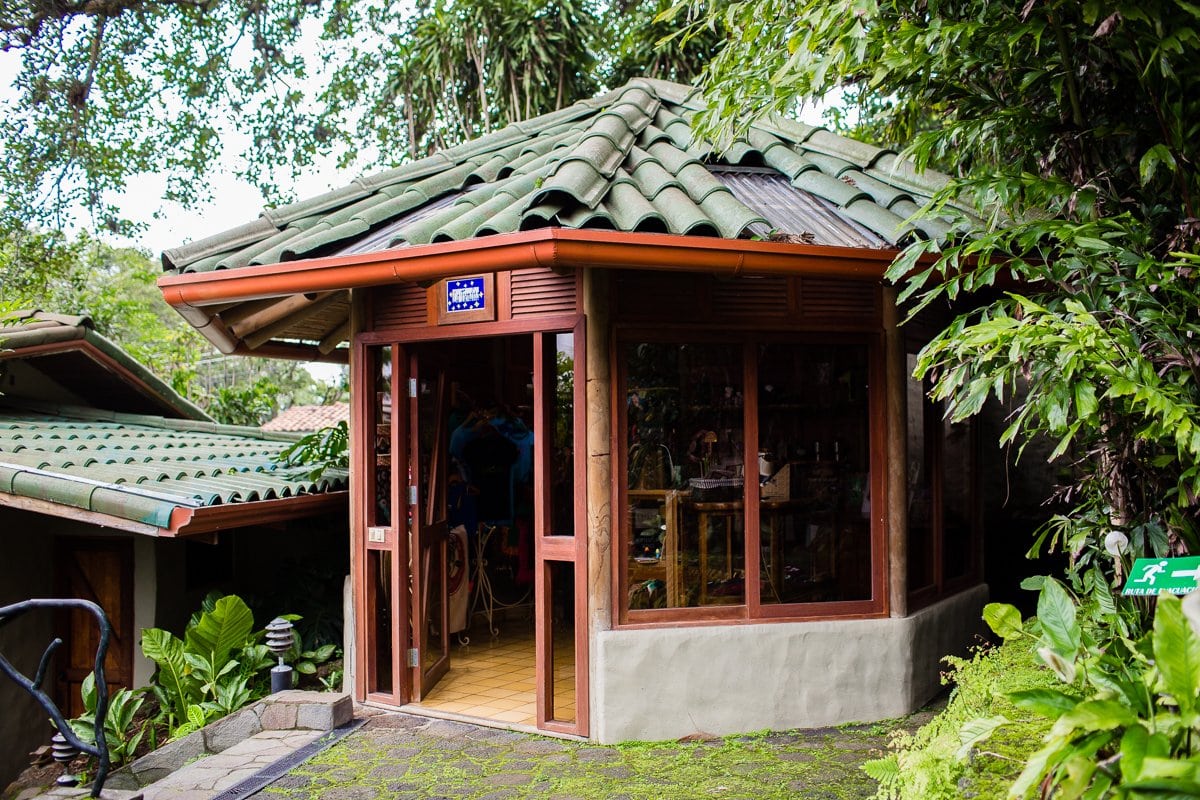 Top 3 Places To Stay While Traveling Through Costa Rica