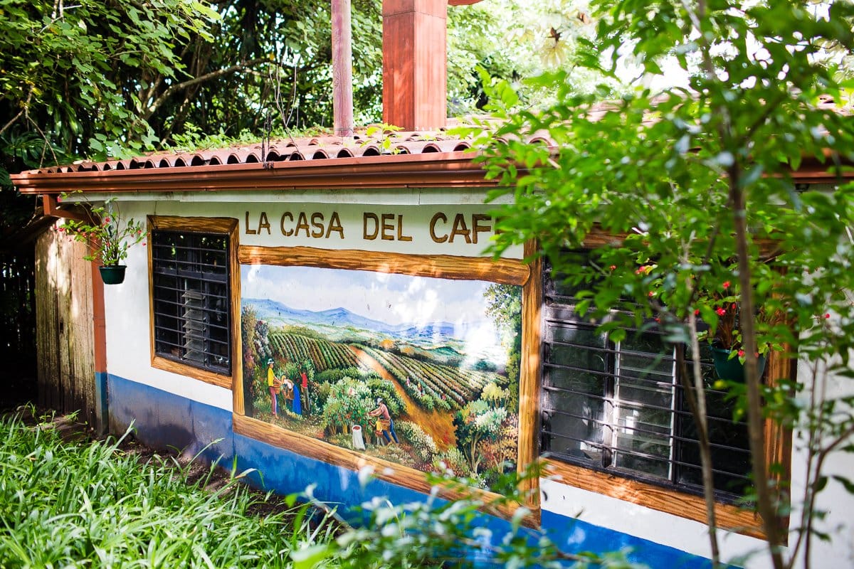 Top 3 Places To Stay While Traveling Through Costa Rica