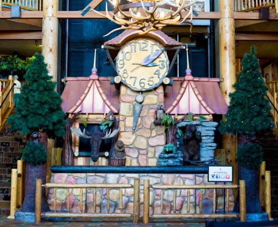 Tackling Great Wolf Lodge Kansas City Like A (mom)boss