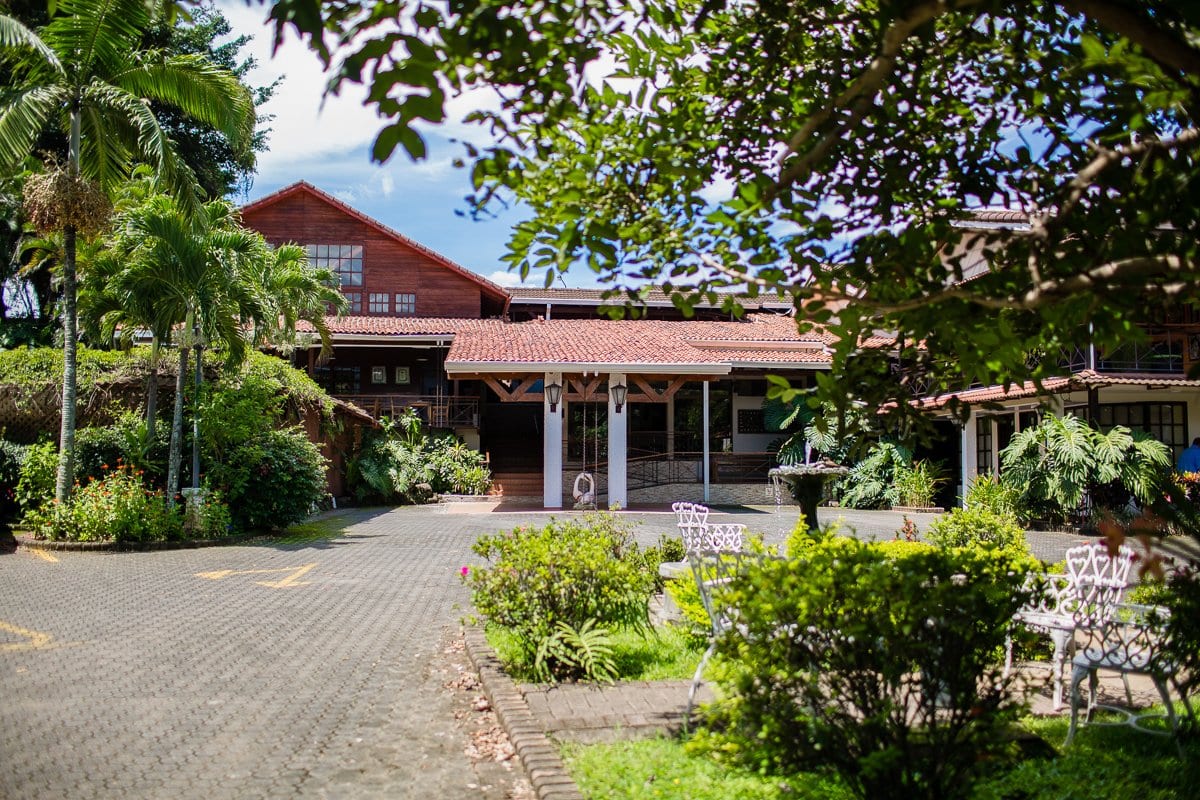Top 3 Places To Stay While Traveling Through Costa Rica