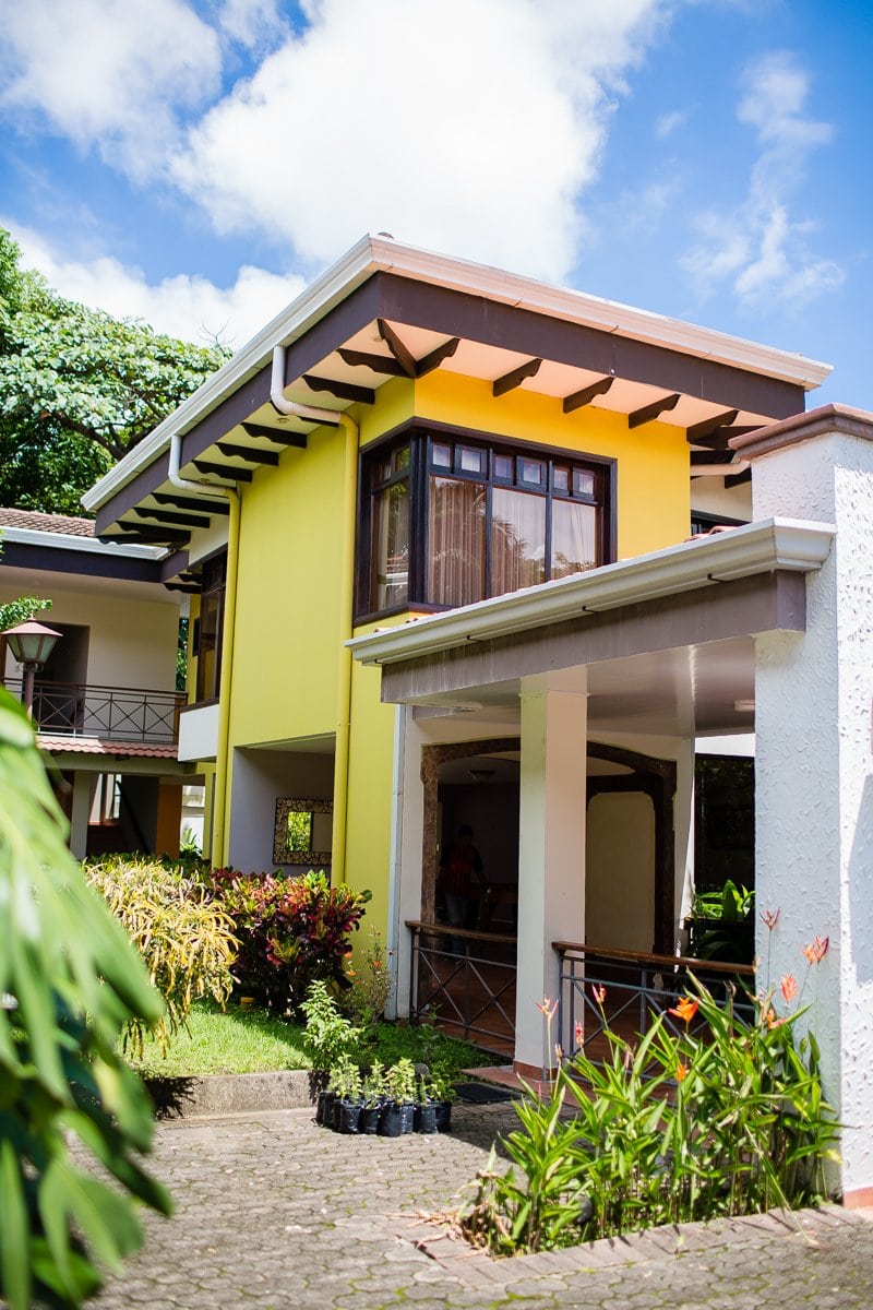 Top 3 Places To Stay While Traveling Through Costa Rica