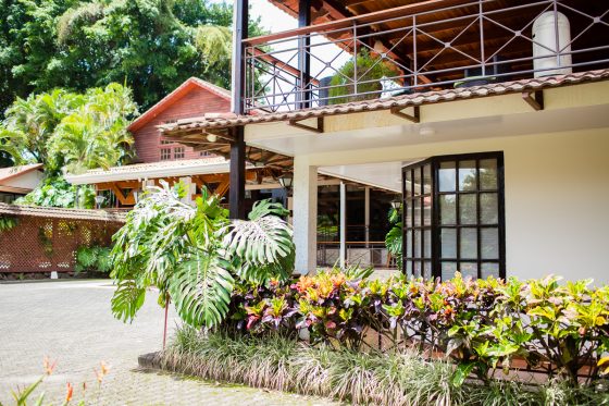 Top 3 Places To Stay While Traveling Through Costa Rica