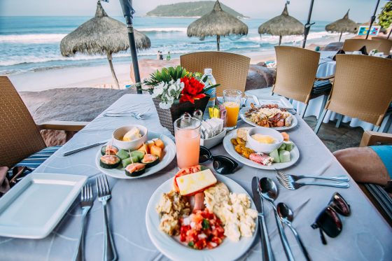 Visual Tour Of Hotel El Cid El Moro In Mazatlan, Mexico