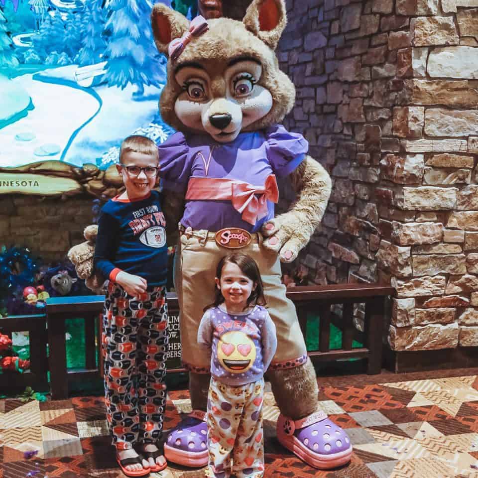 A Minnesota Staycation For The Entire Family: Swimming, Sweets, And Stem!