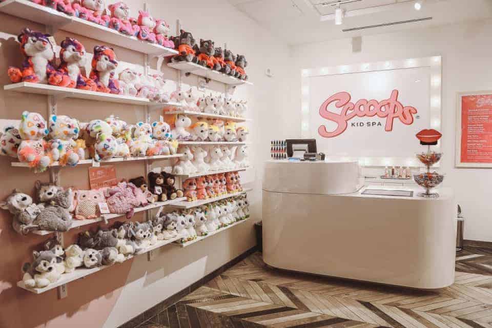 A Minnesota Staycation For The Entire Family: Swimming, Sweets, And Stem!