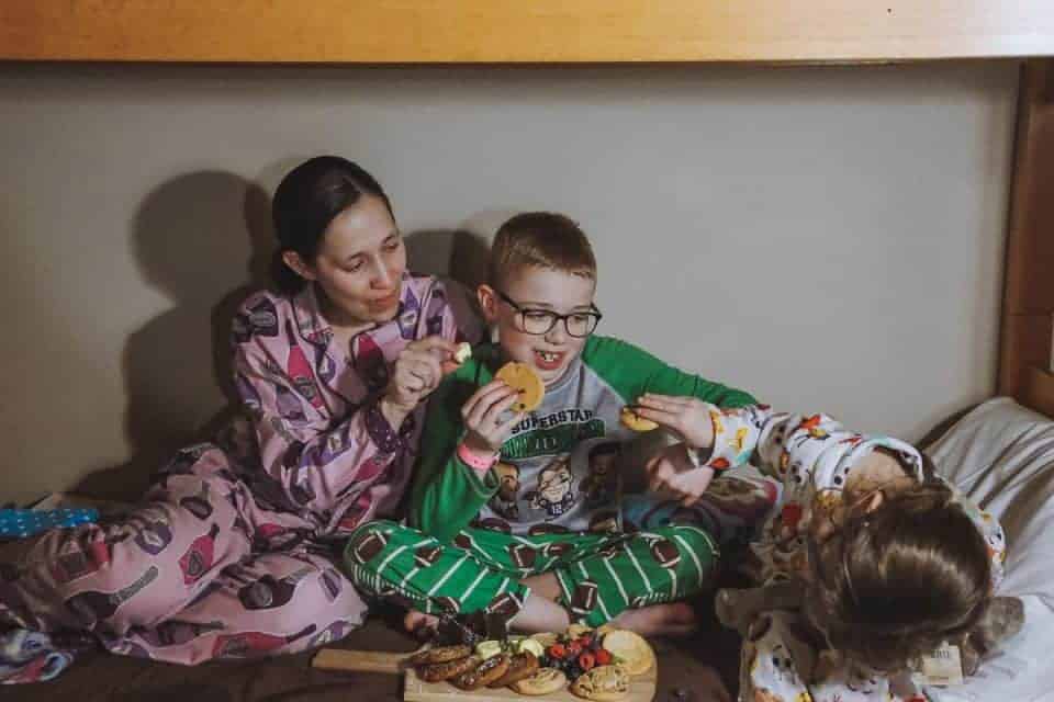 A Minnesota Staycation For The Entire Family: Swimming, Sweets, And Stem!