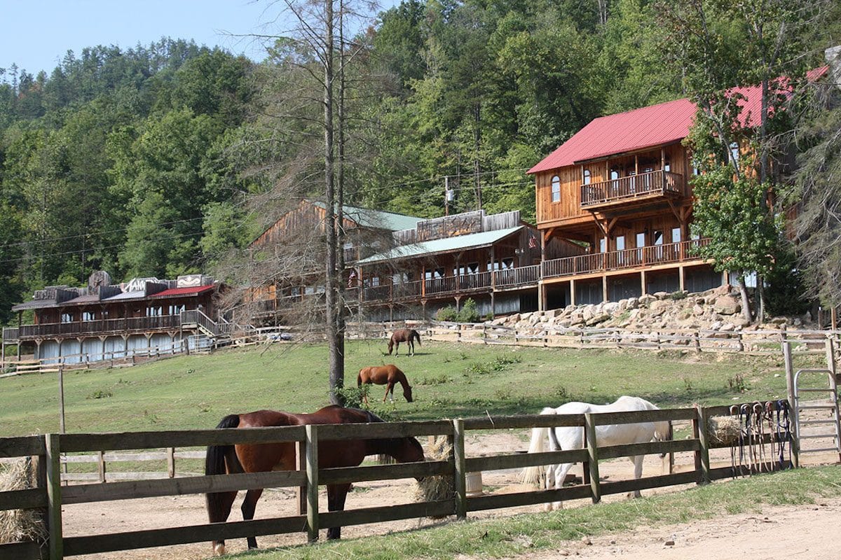 10 Best Dude Ranches For An All Inclusive Experience