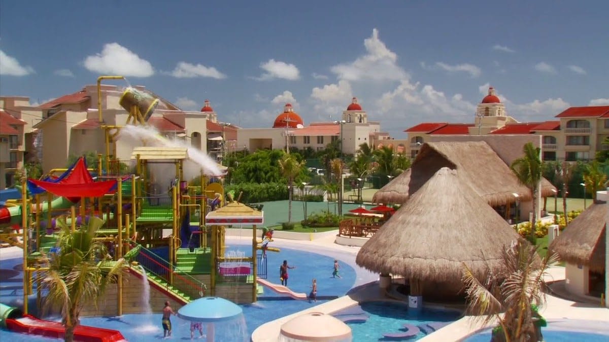 Top 15 Waterpark Resorts To Visit With Kids