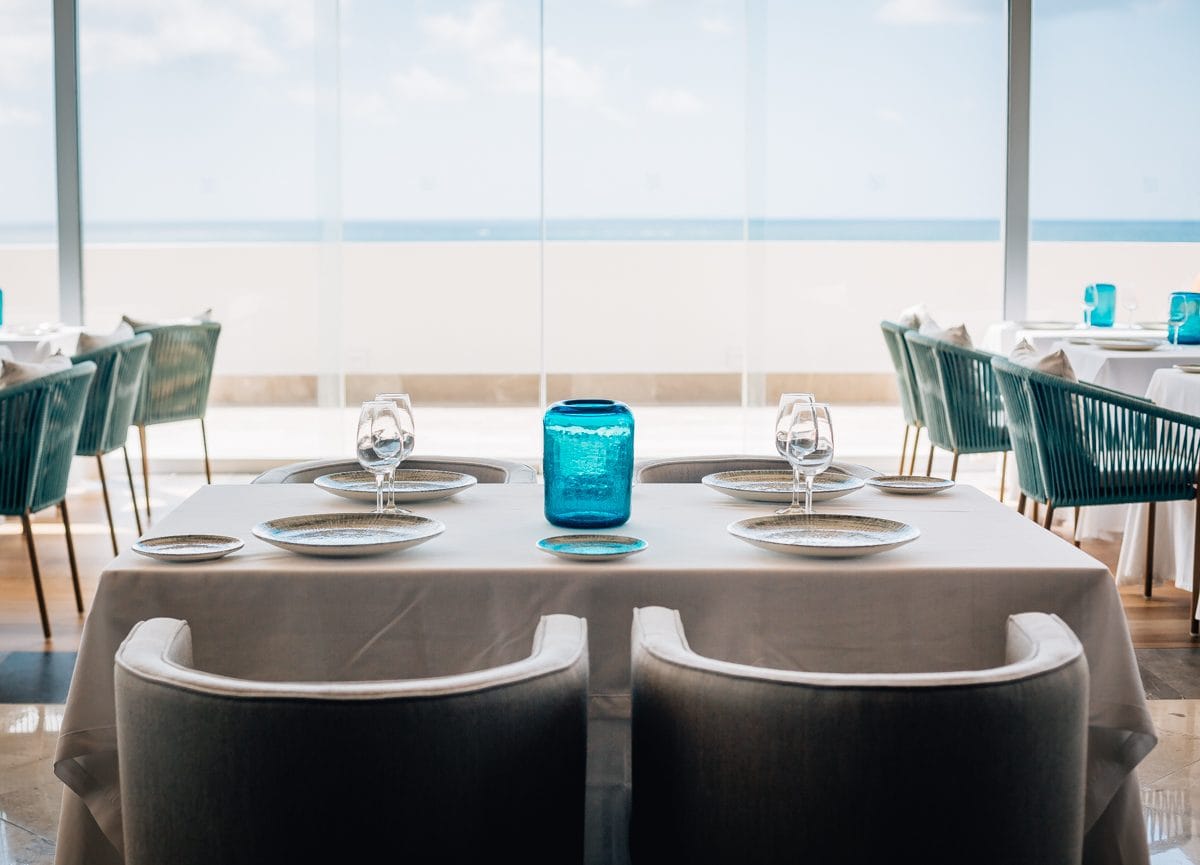 X Reasons Why Haven Riviera Cancun Is The Perfect Quiet Couples Getaway