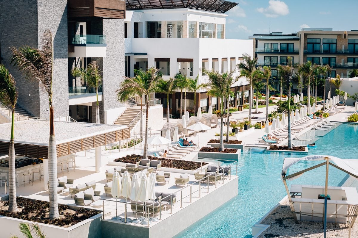 X Reasons Why Haven Riviera Cancun Is The Perfect Quiet Couples Getaway