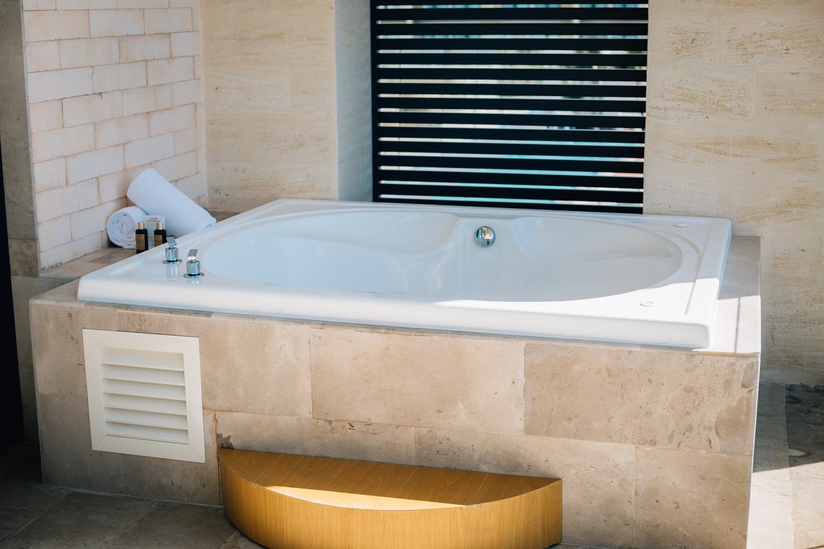 X Reasons Why Haven Riviera Cancun Is The Perfect Quiet Couples Getaway