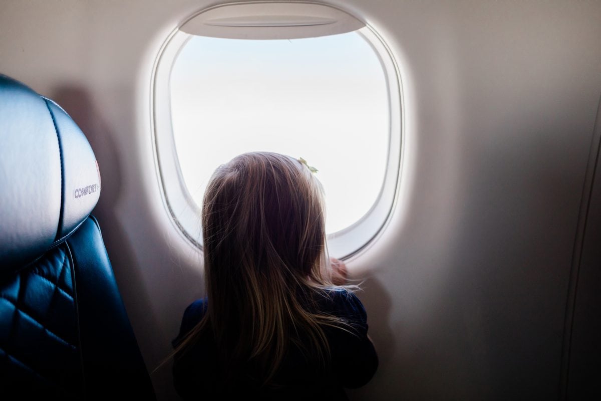daily-mom-parent-portal-5 Easy Tips For Flying With A Toddler Abroad