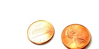 Penny Press Souvenirs: A Simple and Low-Cost Travel Hobby for Families A Low-cost Travel Souvenir Hobby For Families