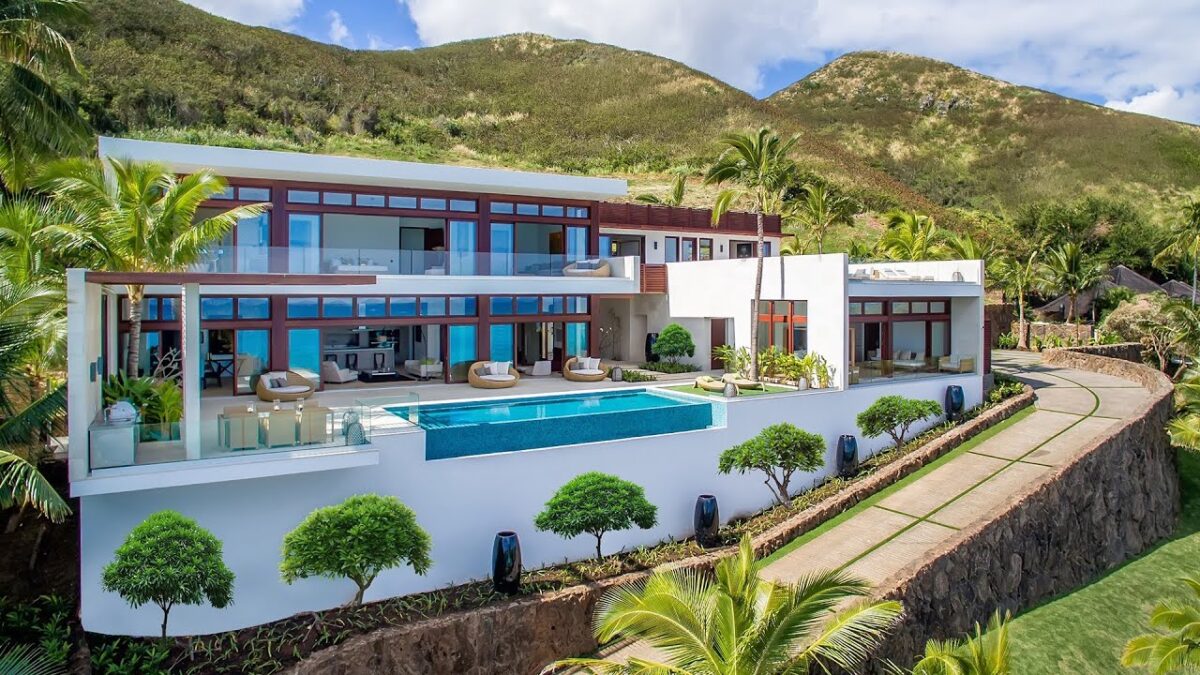 Every-Avenue-Travel-Holiday Home