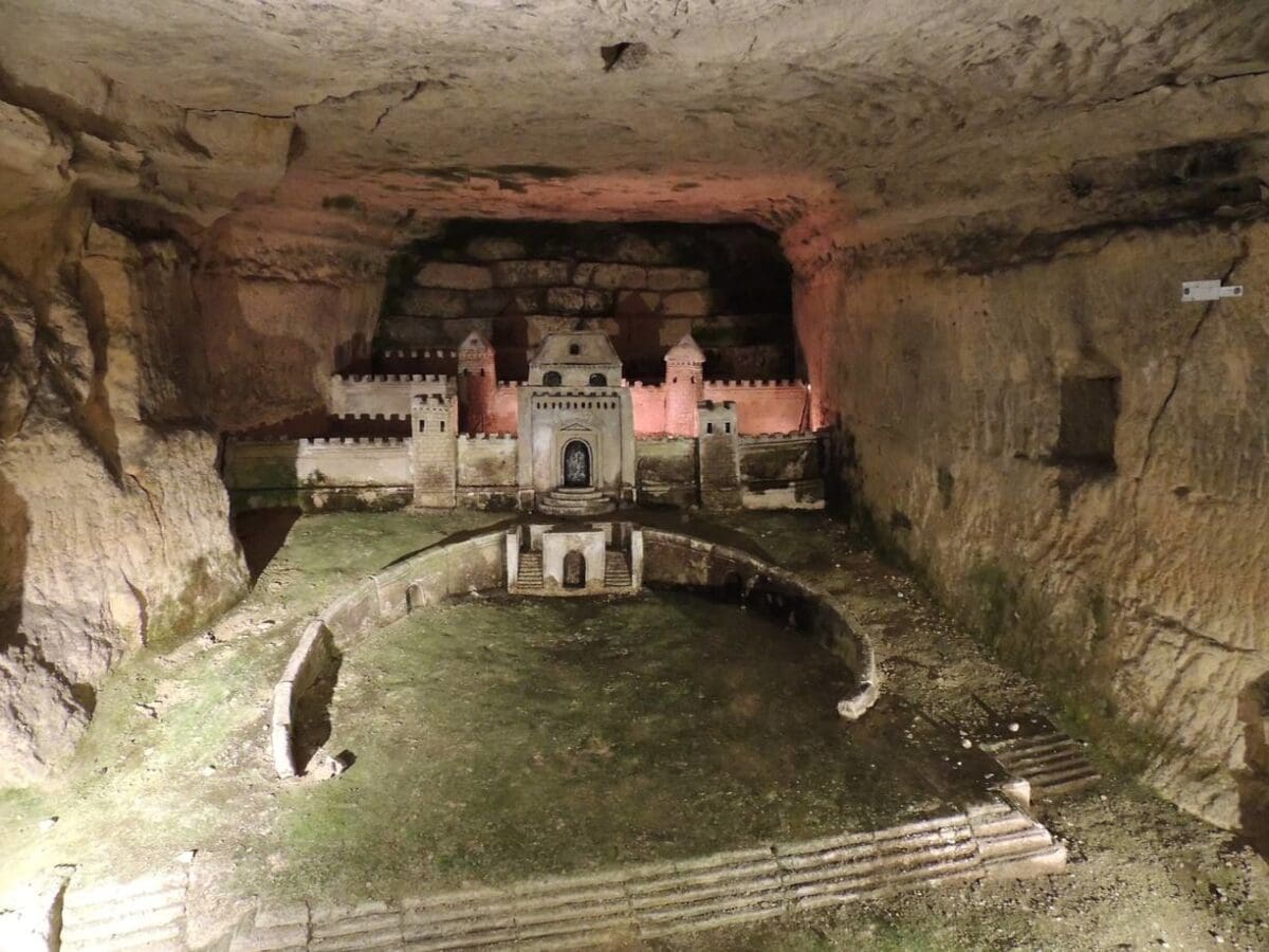 Shocking Travels To 6 Of The World’s Most Haunted Places