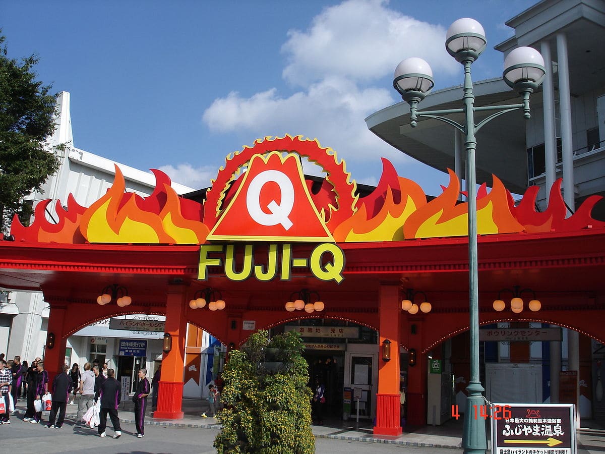 every-avenue-travel-Best-Amusement Parks 