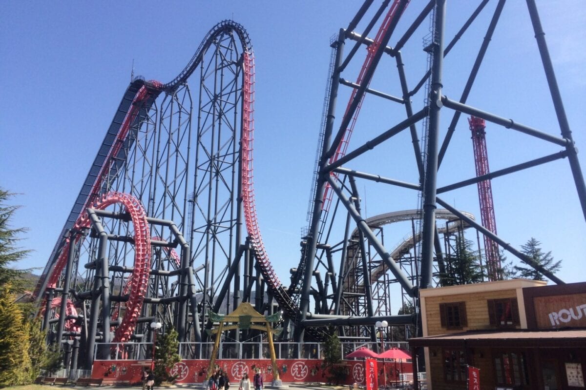 every-avenue-travel-Best-Amusement Parks 