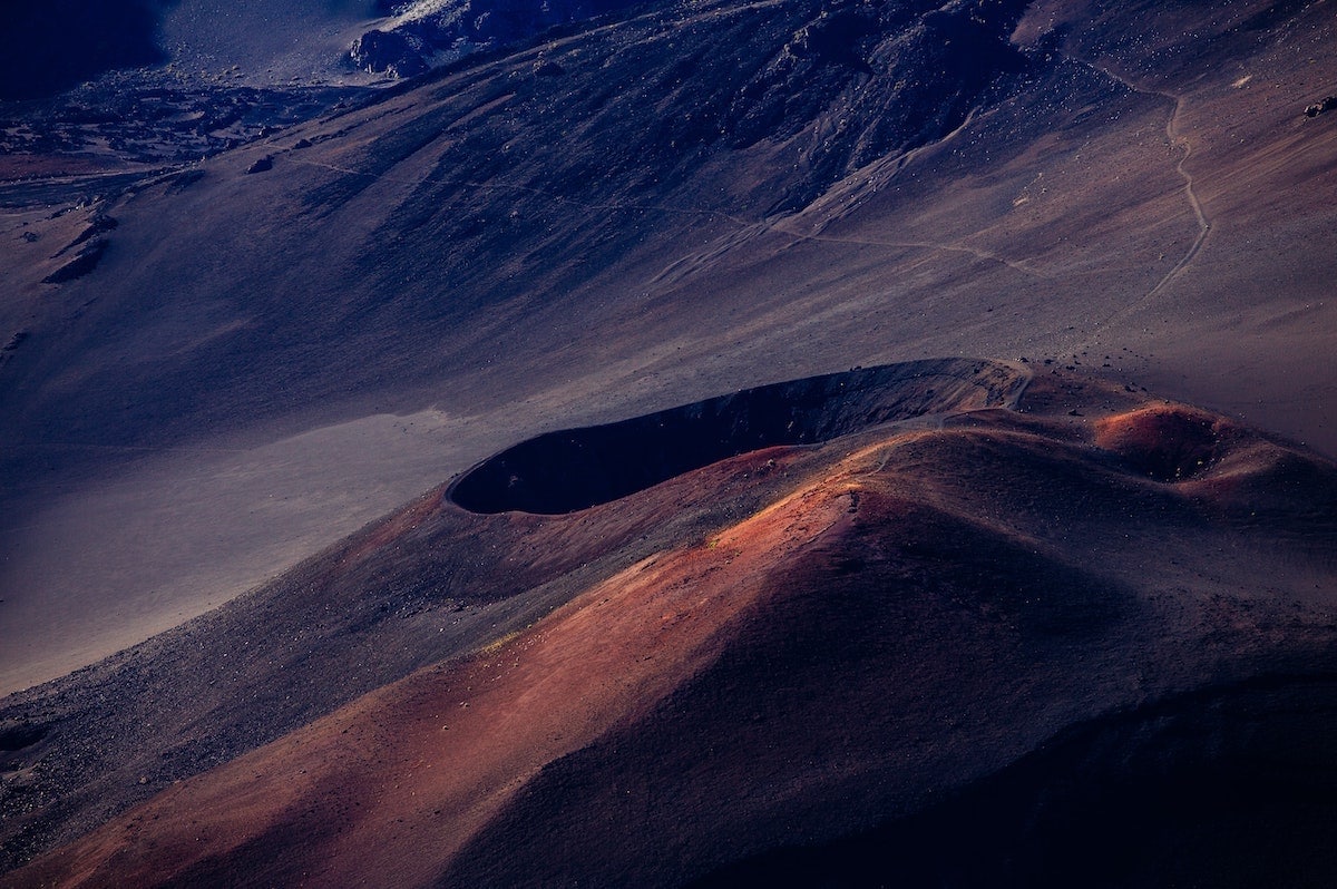 every-avenue-travel-Haleakala-sunrise