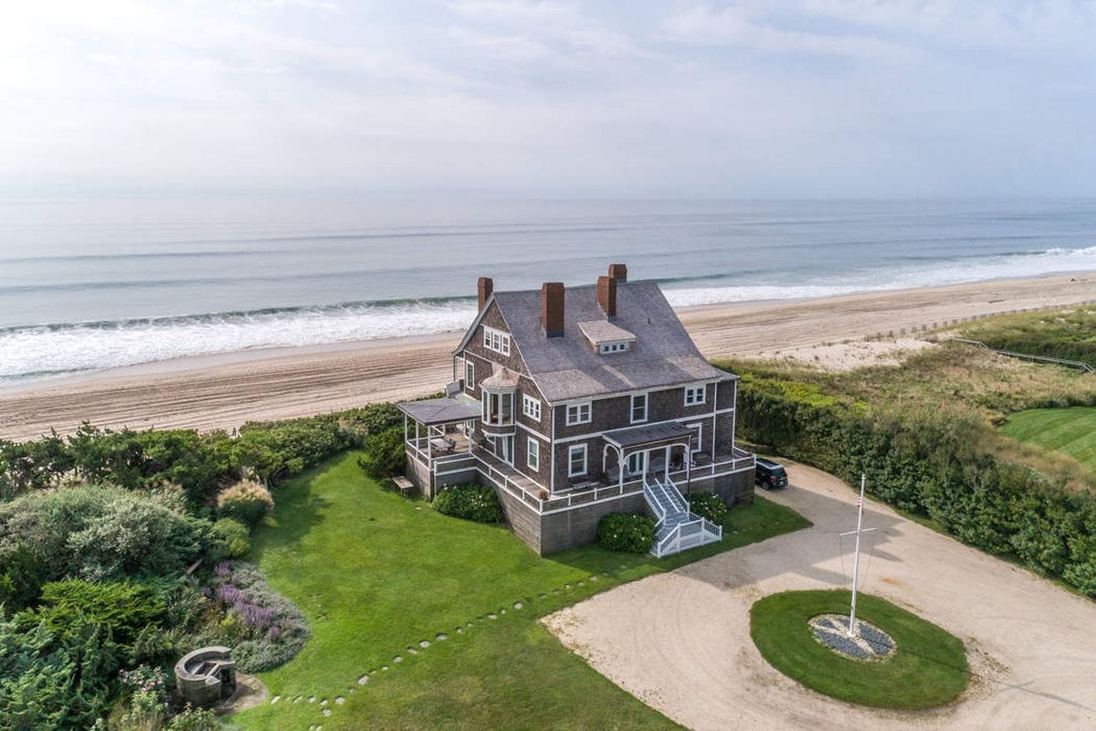 Every-Avenue-Travel-Holiday Home