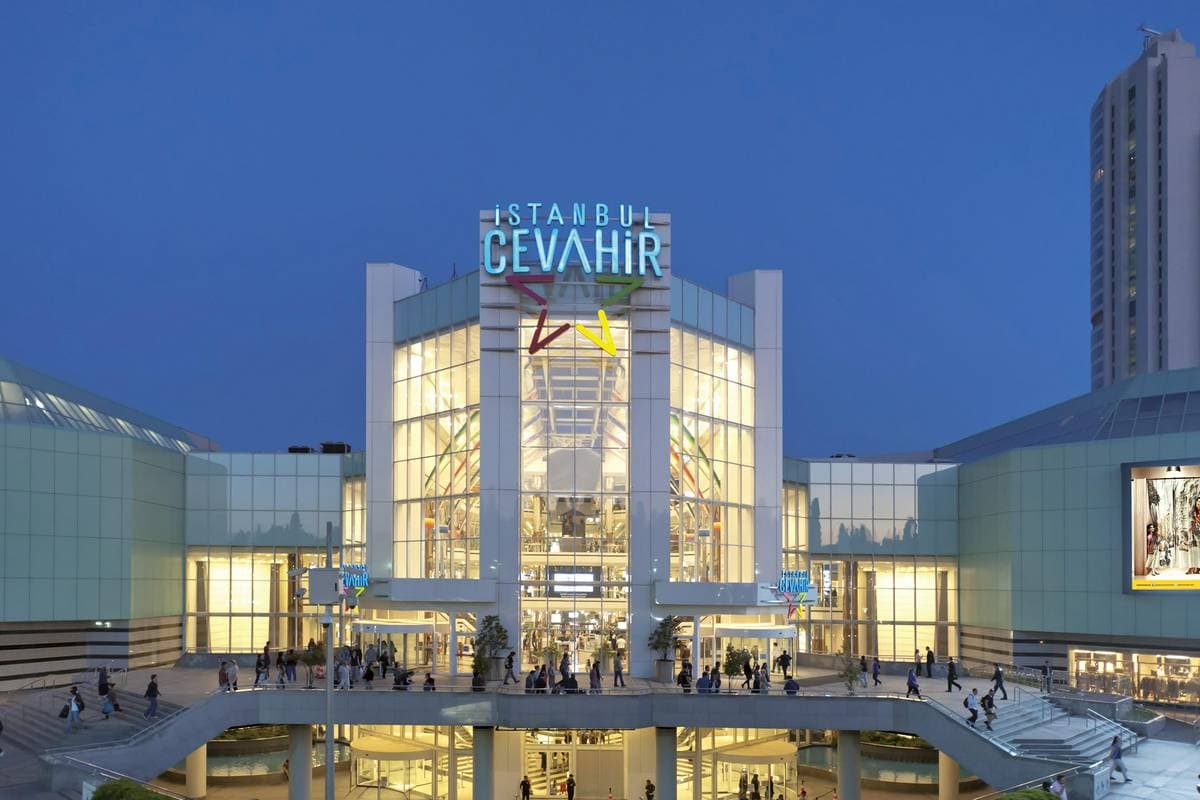 10 Breathtaking International Mall Locations Around The Globe