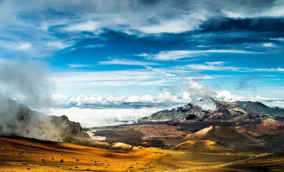 every-avenue-travel-Haleakala-sunrise