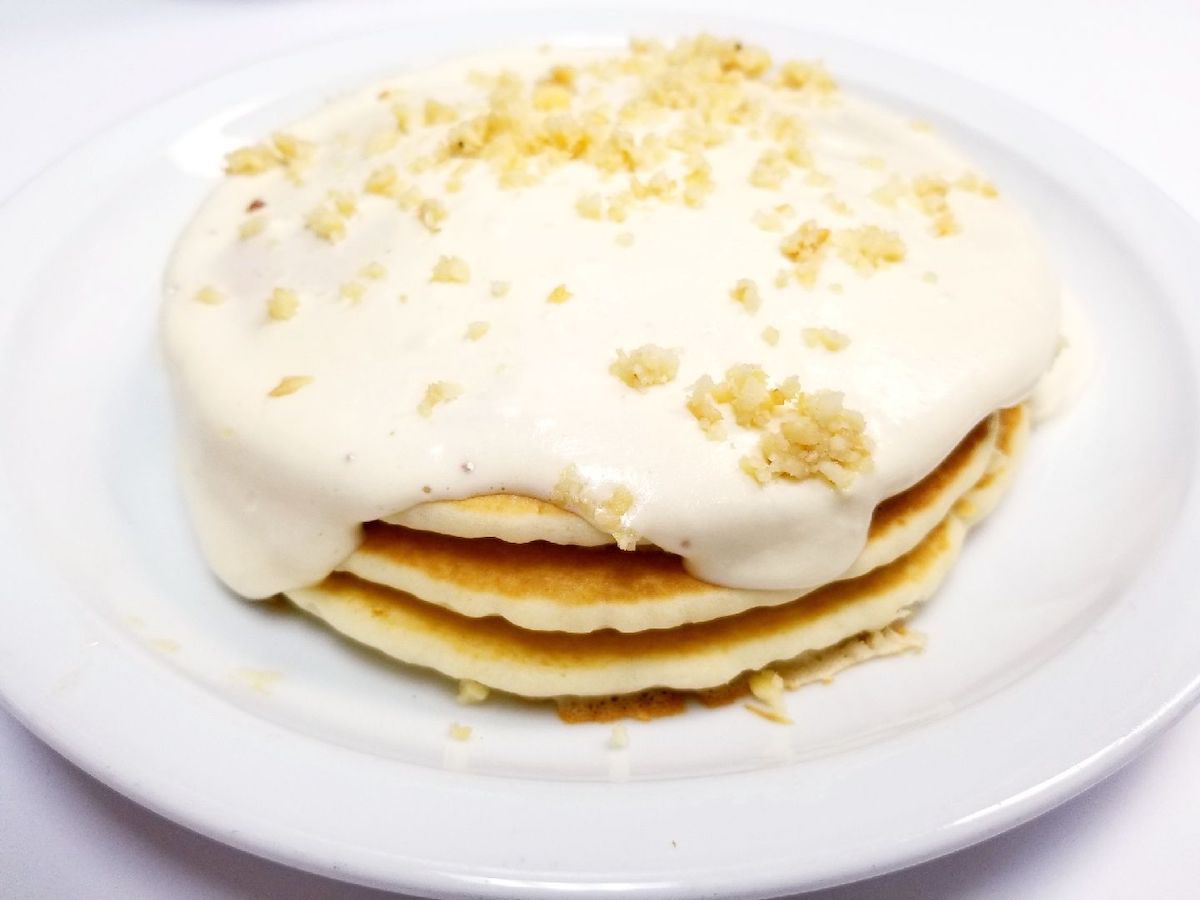 every-avenue-travel-Hawaiian-Food