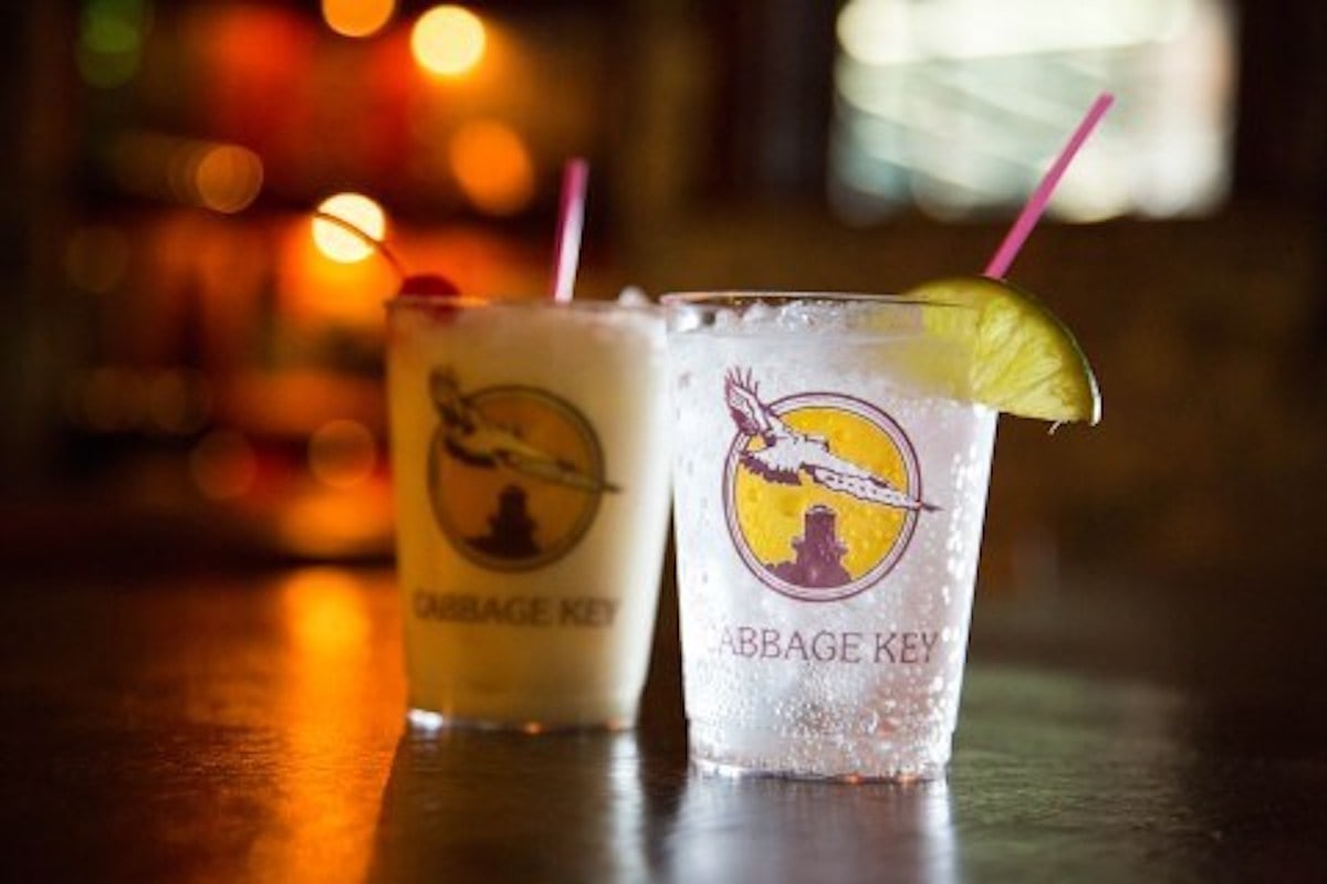 Fun Florida Restaurants Foodies Will Flip Over