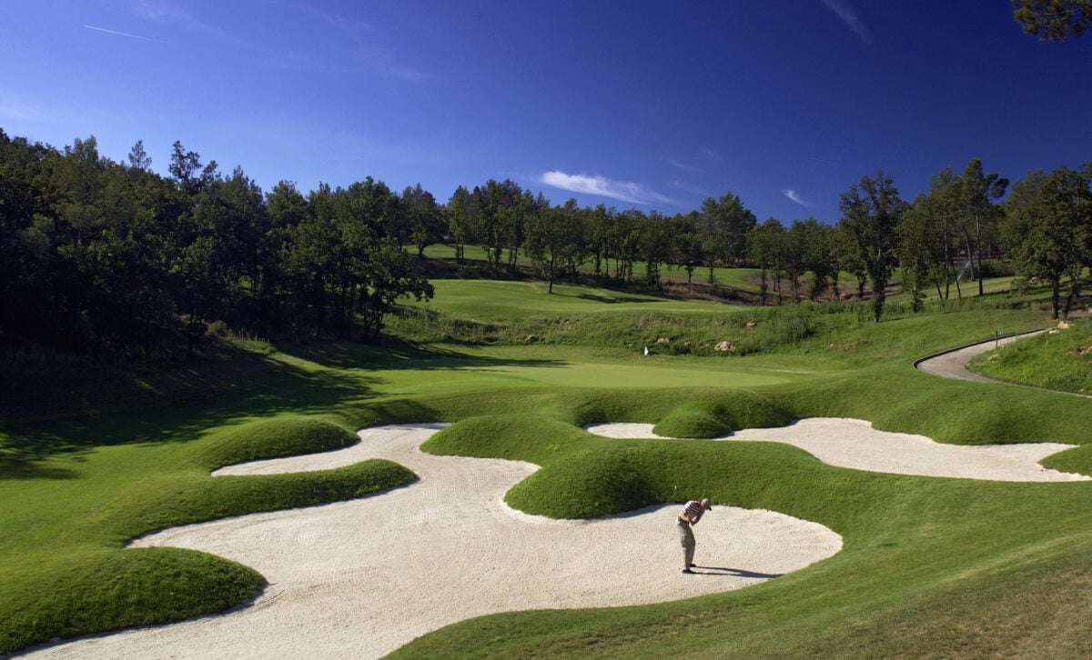 every-avenue-travel-Best-Golf-Courses In-The-World