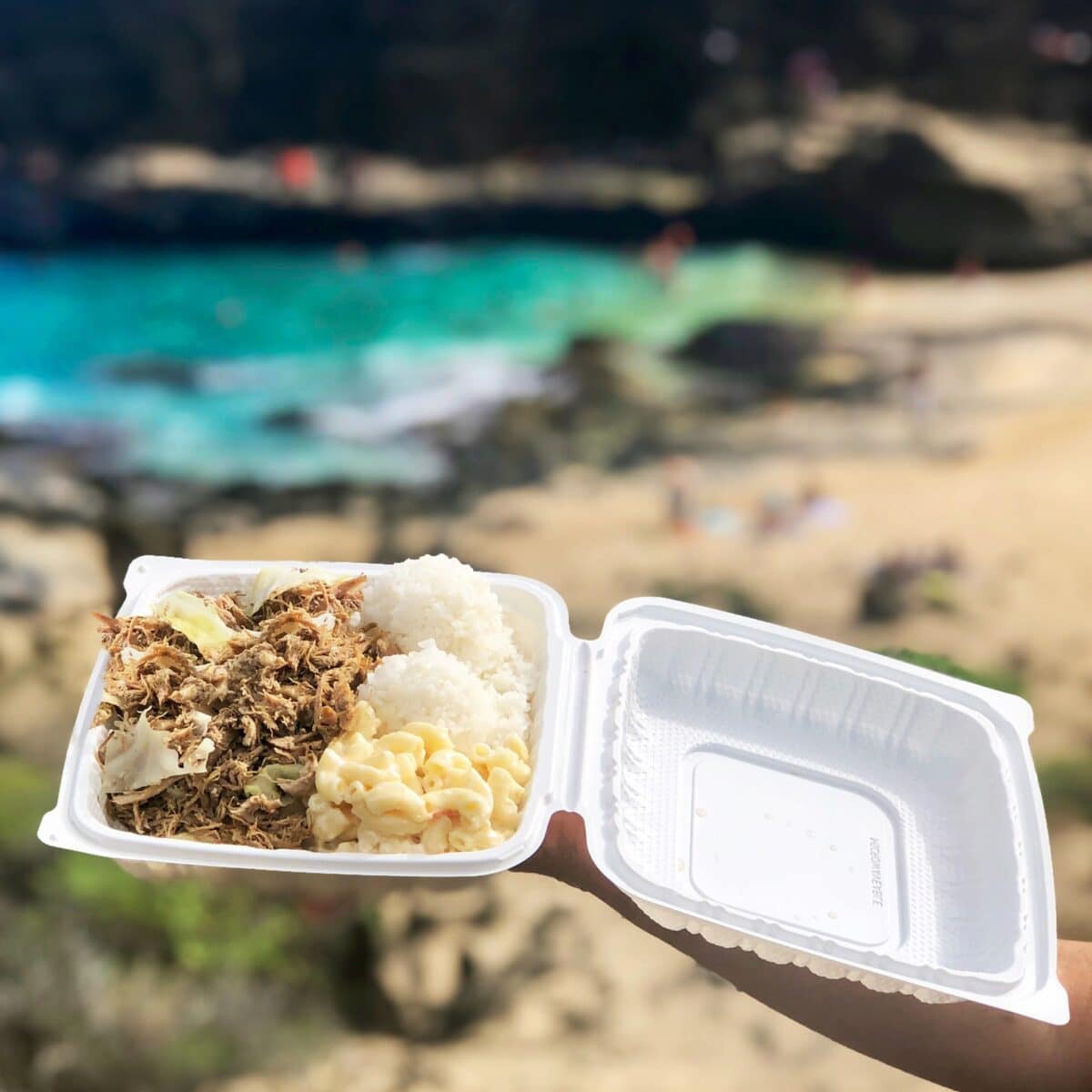 every-avenue-travel-Hawaiian-Food
