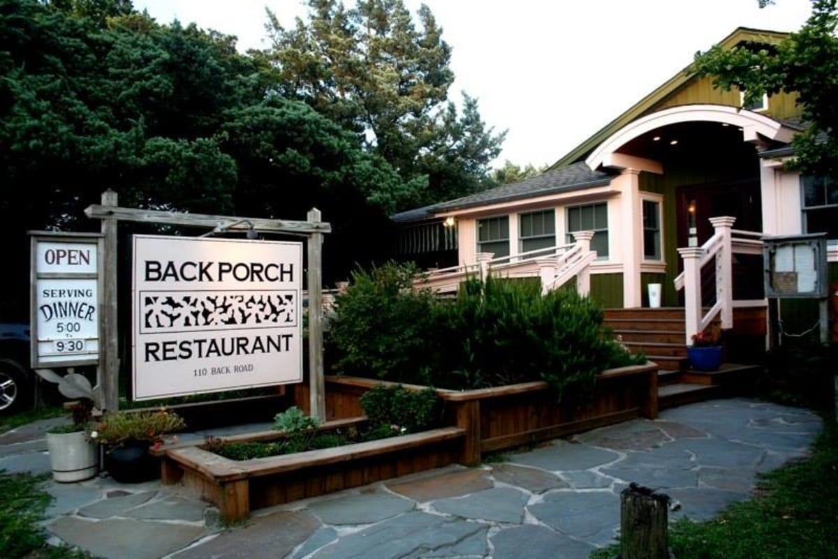 every avenue travel Ocracoke North Carolina