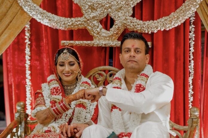 10 Interesting Wedding Traditions From Around The World