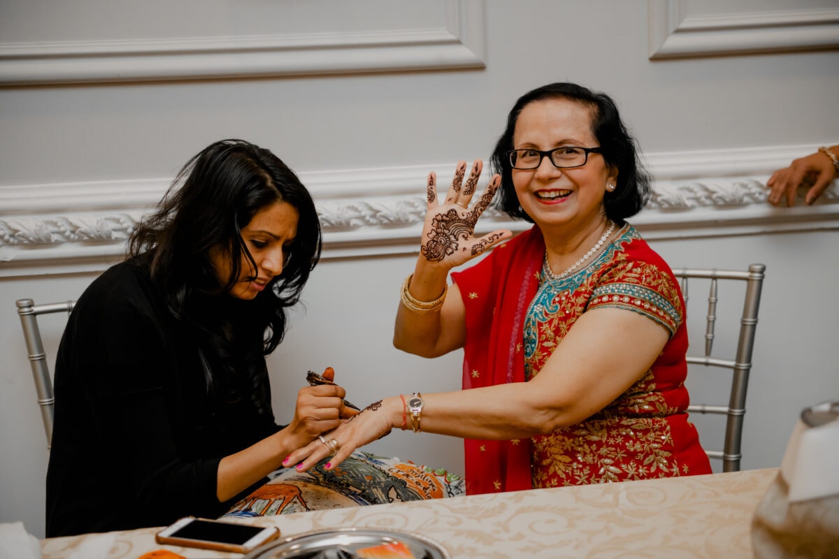 15 Interesting Wedding Traditions From Around The World