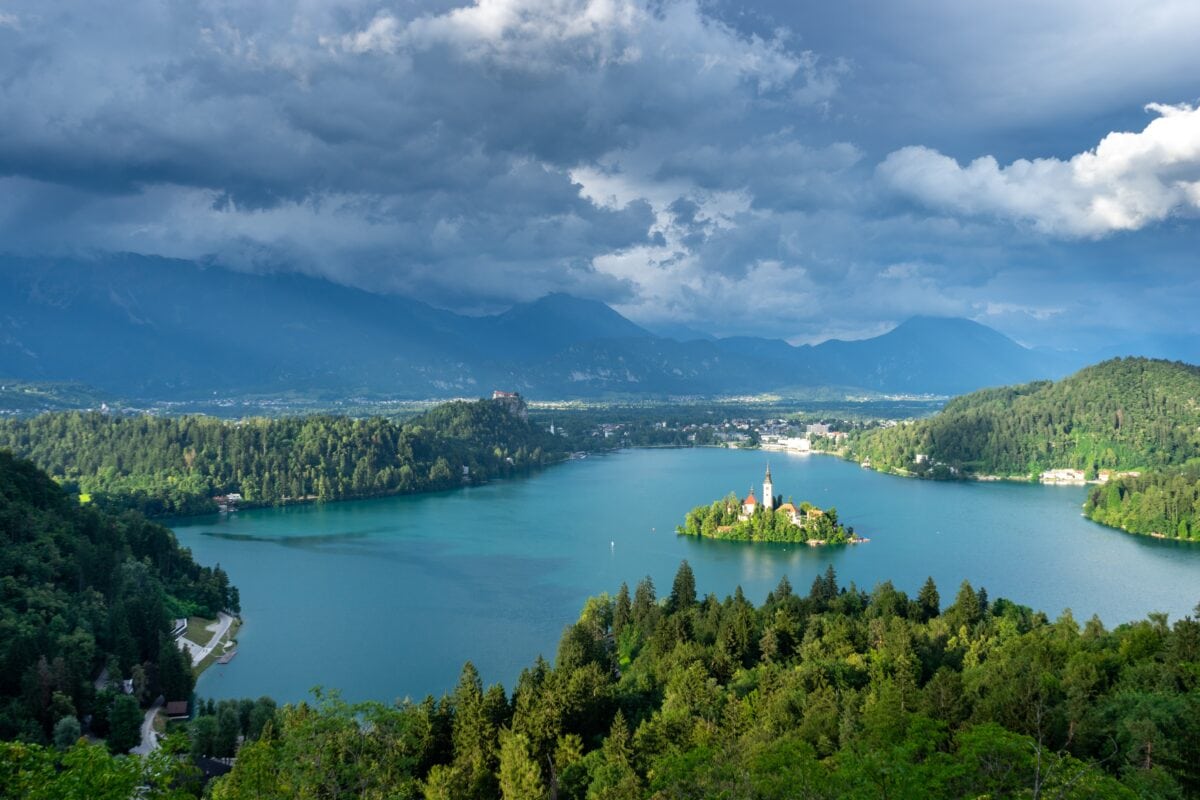 every-avenue-travel-central-europe