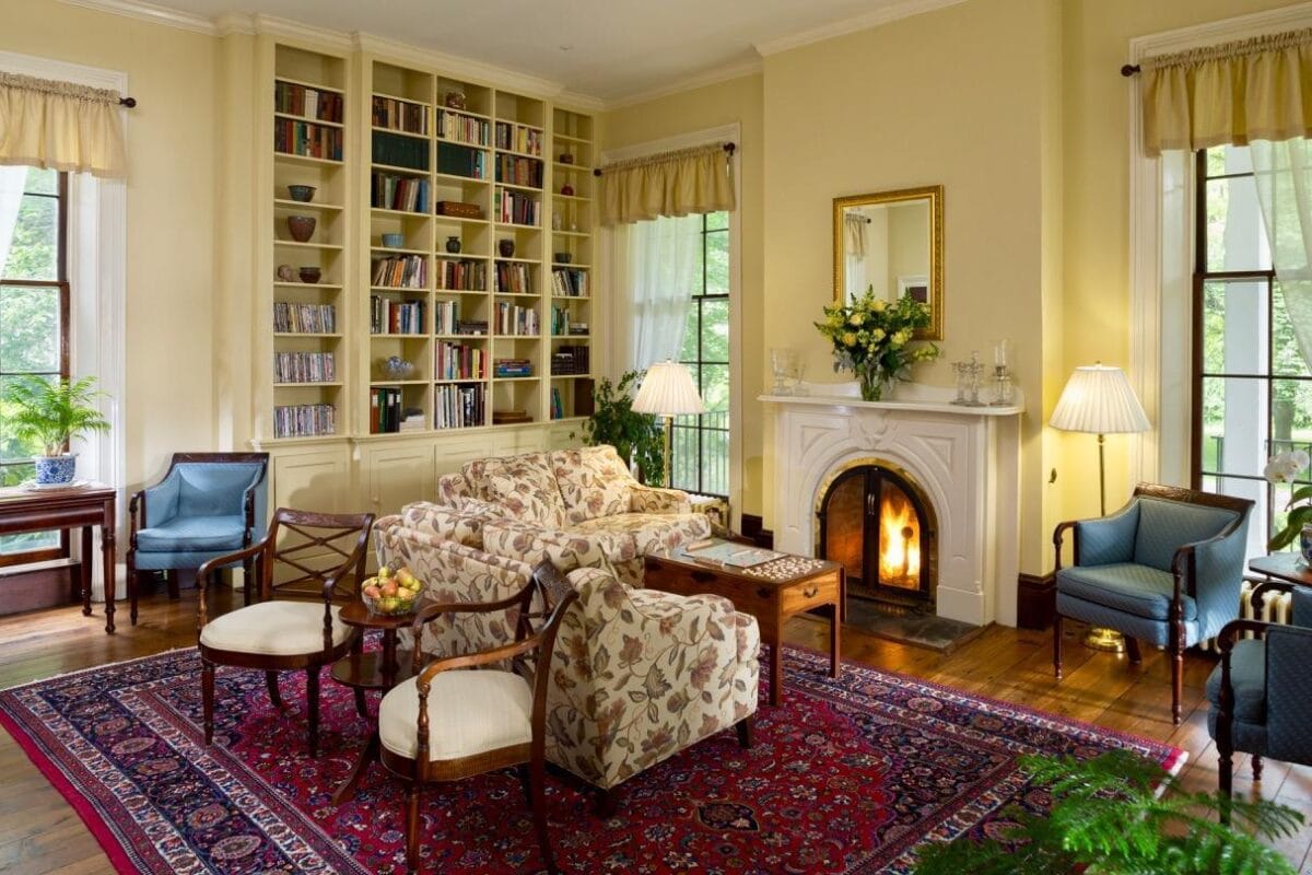 every-avenue-travel-Bed-And-Breakfast