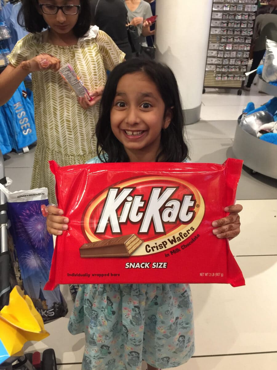 every-avenue-travel-Candy-Shops 