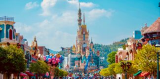 10 Of The Best Rides At Amusement Parks In Florida every-avenue-travel-Rides At Amusement Parks In Florida