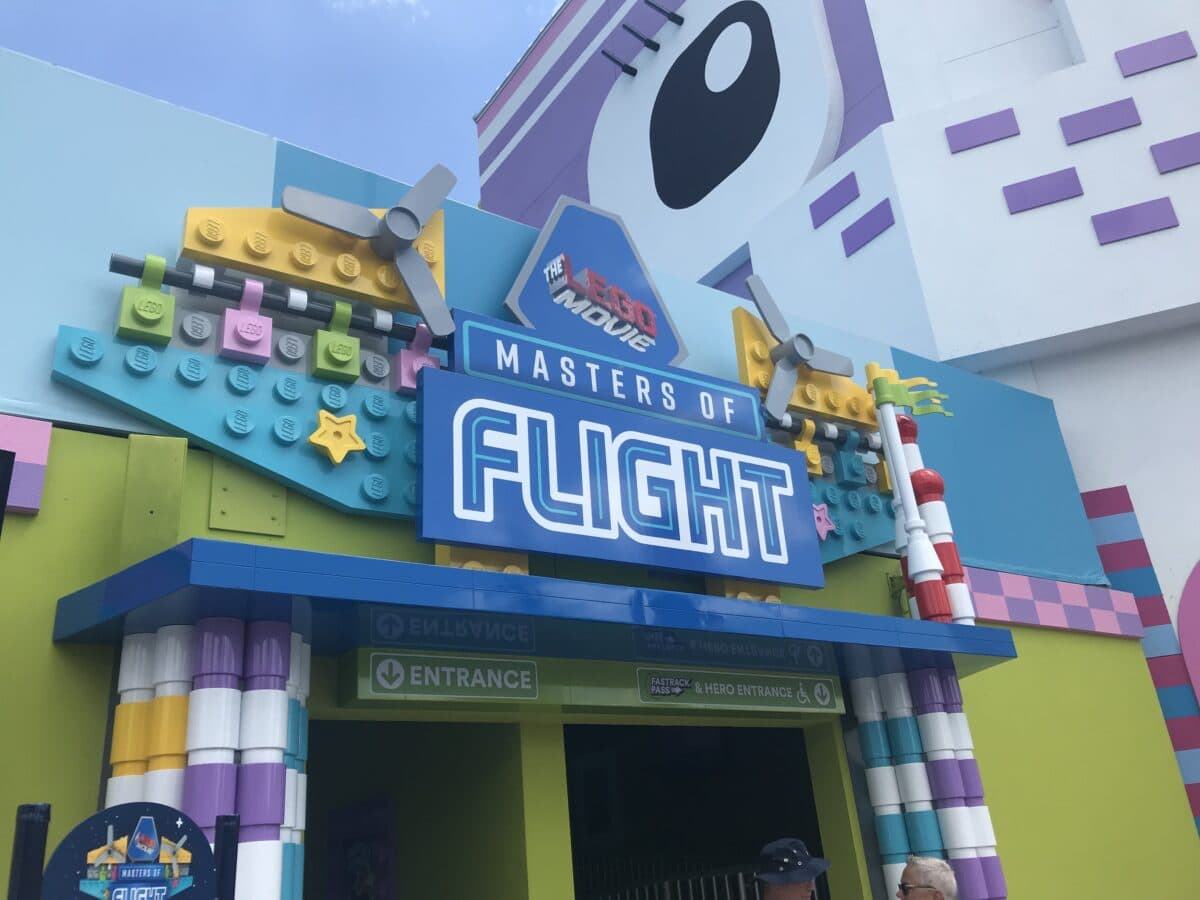 every-avenue-travel-Rides At Amusement Parks