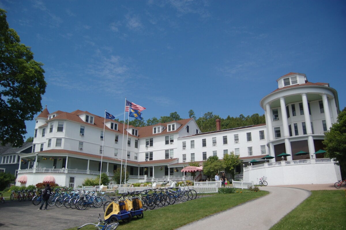 every-avenue-travel-Haunted Places