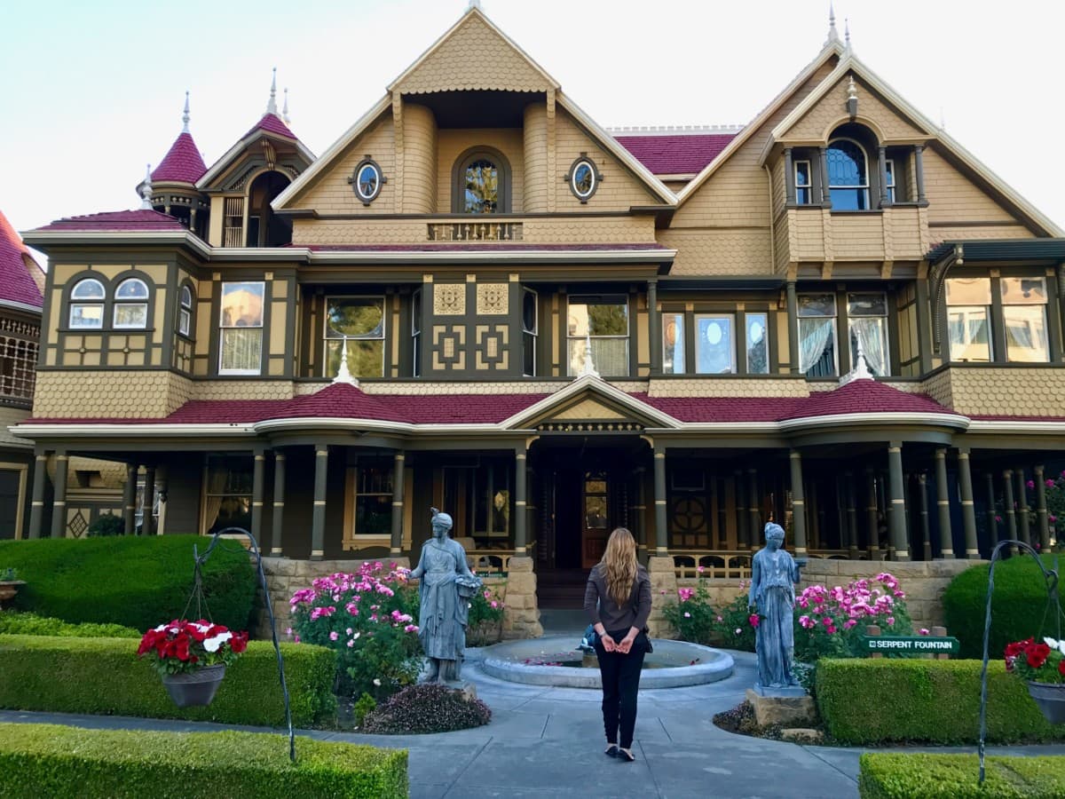 every-avenue-travel-Haunted Places