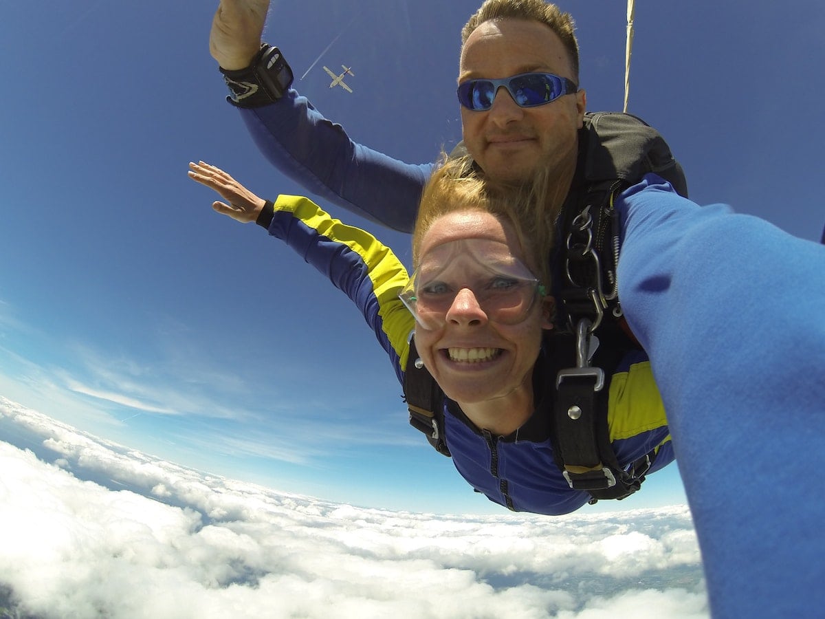 every avenue travel skydiving center